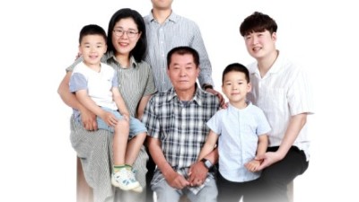 2025년 사랑의 가족사진 촬영